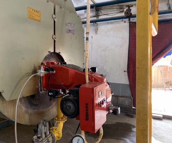 河南郑州6吨蒸汽锅炉调试完成